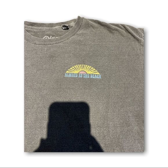 Blue 48 Women’s Cropped Tee Shirt Size Large - Picture 2 of 5